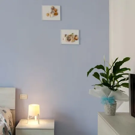Blu Sea Room Piazza Garibaldi 斯培西亚